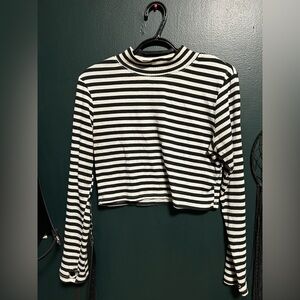 Striped Black and White Long Sleeve